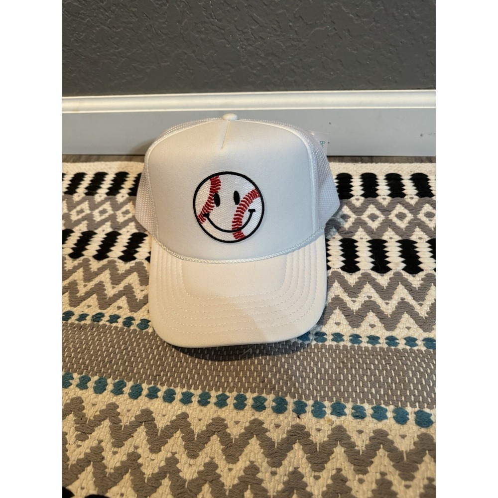 Katydid Baseball Cap Smiley Face Baseball Nwt